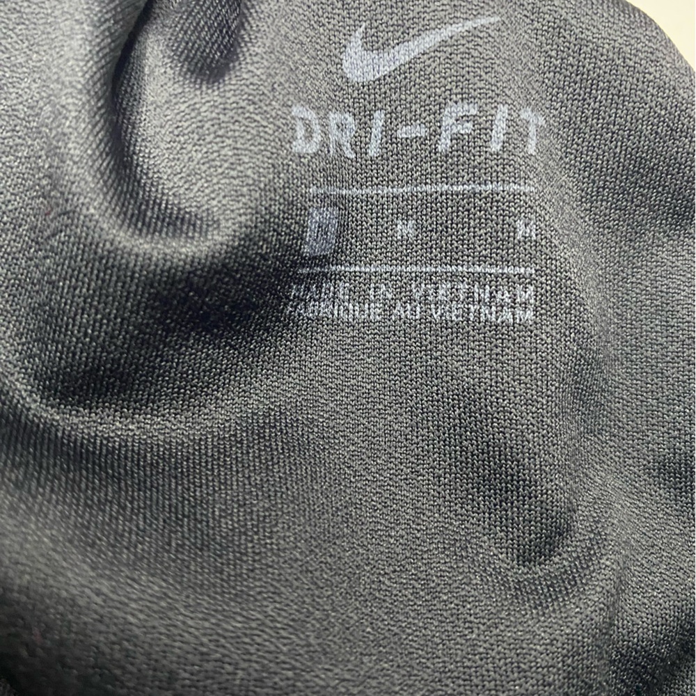 Nike Women's Black and Gray Athletic Shorts - Picture 3 of 4